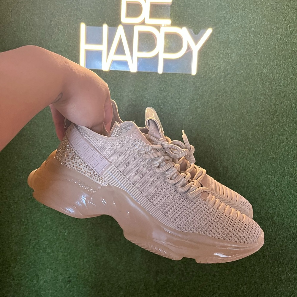 Steve Madden Sneakers